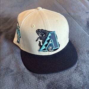 BRAND NEW Arizona Diamondbacks Fitted with Inaugural Season Patch - SIZE 7 3/8